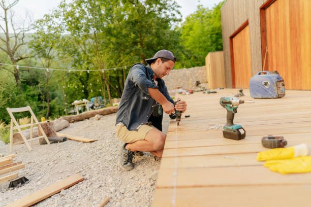 Deck Repair & Refinishing